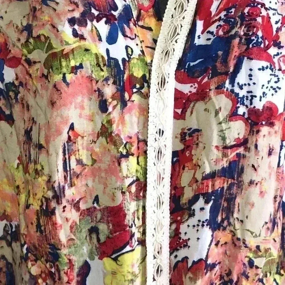 Chelsea & Violet Floral Abstract Romper Size S - Picture 3 of 6
